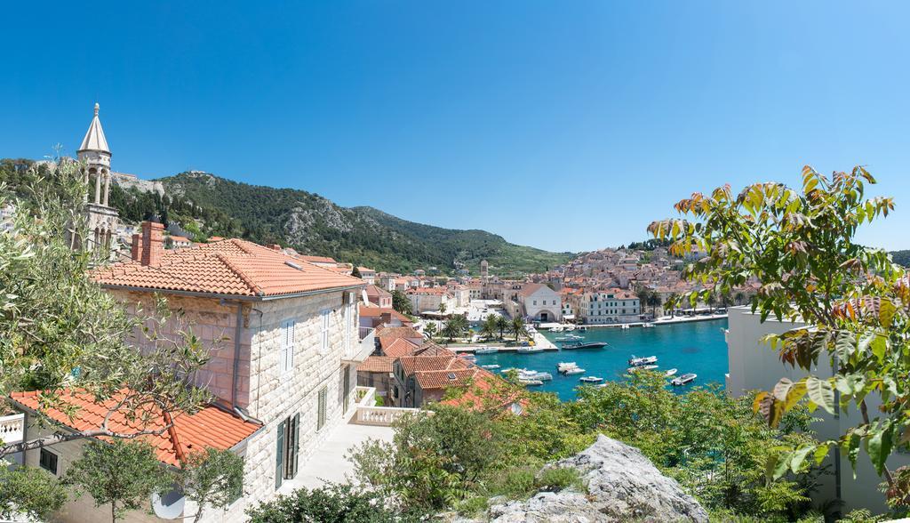 Apartments Olive Tree Хвар Екстер'єр фото